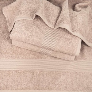Банний махровий рушник з бордюром GM Textile 70х140см 400г/м2 (Капучіно) Банний махровий рушник з бордюром GM Textile 70х140см 400г/м2 (Капучіно)