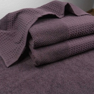 Банний рушник Вафельний Бордюр GM Textile 70х140см 500г/м2 (Темний Виноград)