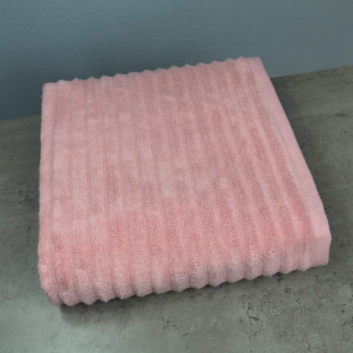 Банное махровое полотенце GM Textile 70x140см Премиум качества Зеро Твист 550г/м2 (Розовый)