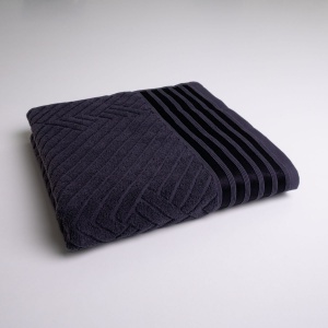 Рушник банний махровий SOFT GM Textile 70х140см 500г/м2 (Графітовий) Рушник банний махровий SOFT GM Textile 70х140см 500г/м2 (Графітовий)