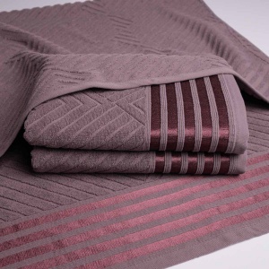 Рушник махровий середній SOFT GM Textile 50х90см 500г/м2 (Виноградний) Рушник махровий середній SOFT GM Textile 50х90см 500г/м2 (Виноградний)