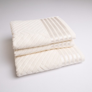 Набір махрових рушників SOFT 3шт GM Textile 50х90см, 50х90см, 70х140см 500г/м2 (Ванільний)